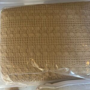 Pacific home fashion waffle blanket